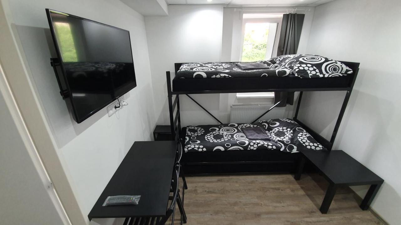 Small Apartments Denisa Business 브르노 외부 사진